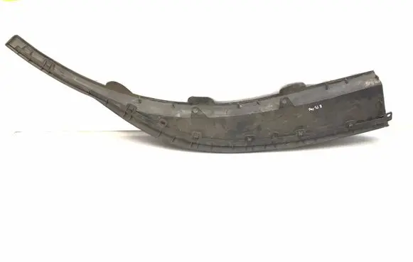 Front bumper lip