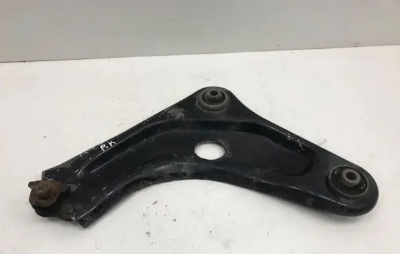 Peugeot 208 Front lower control arm/wishbone