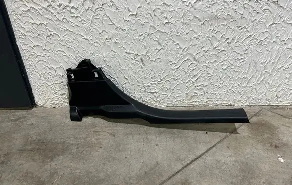 Opel Combo E Front sill trim cover 9816396777