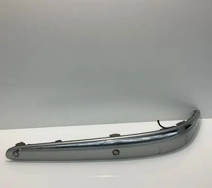 Mercedes-Benz E W211 Front bumper splitter molding A2118850912 2118850912