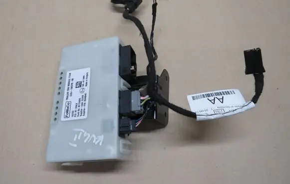 Ford Kuga II Tow bar relay EJ5J19H378AB 28440842 401154265