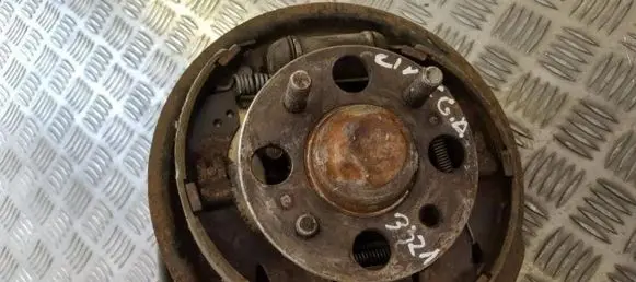 Honda Civic Handbrake/parking brake pads 