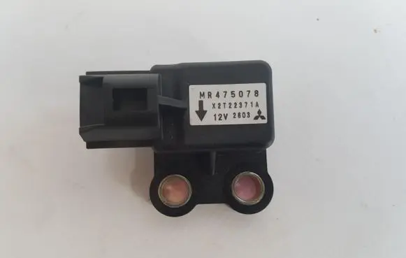 Mitsubishi Pajero Acceleration sensor MR475078