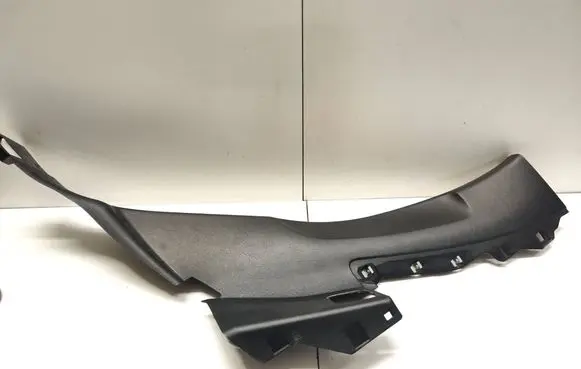 Audi Q7 4M Rear seat side bottom trim 4M0867768F 4M0867768G