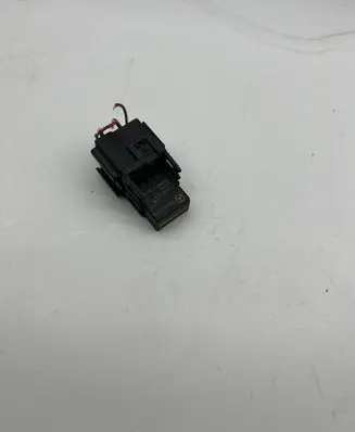 Mercedes-Benz E W211 Other relay 0025421219 A1301X43 021821A