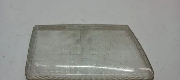 Audi 100 200 5000 C3 Headlight lense 301131956
