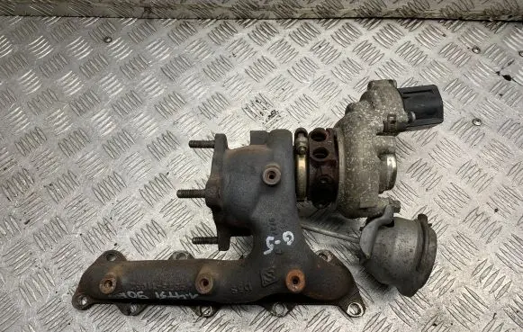 Volkswagen Golf V Turbo 03C145702C 4937301004 06H145710D