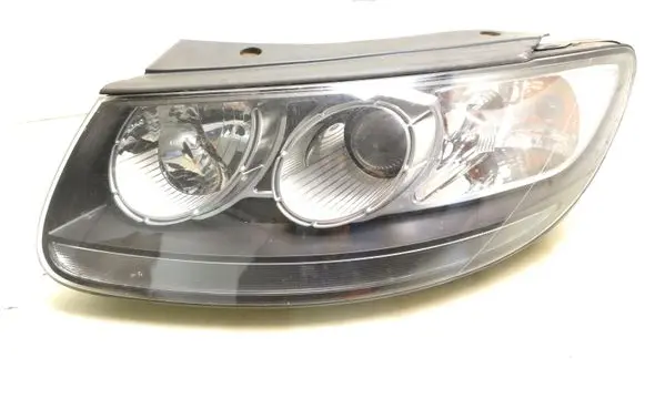 Hyundai Santa Fe Headlight/headlamp 921012BXXX