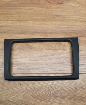Volkswagen Golf VI Radio/GPS head unit trim 5K0858063E