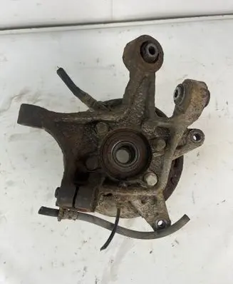 Subaru Impreza III Rear wheel hub spindle/knuckle 