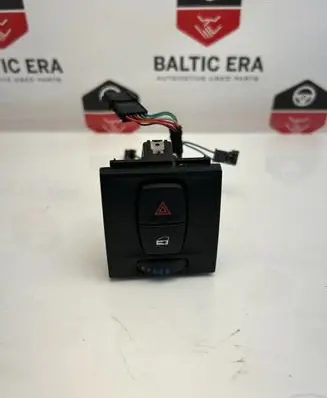 BMW 4 F32 F33 Hazard light switch 9231786