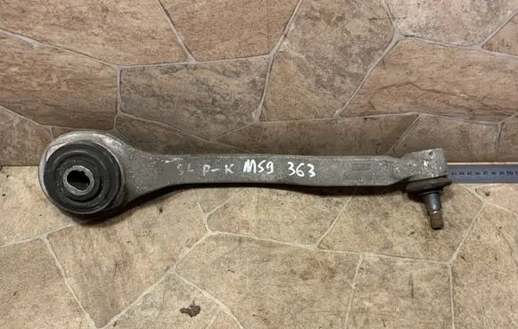 Mercedes-Benz SL R230 Front lower control arm/wishbone