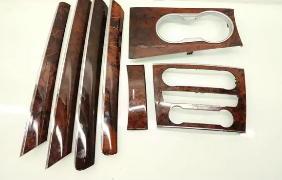 Mercedes-Benz GL X164 Interior decorative trim set W1402901 A1646801317