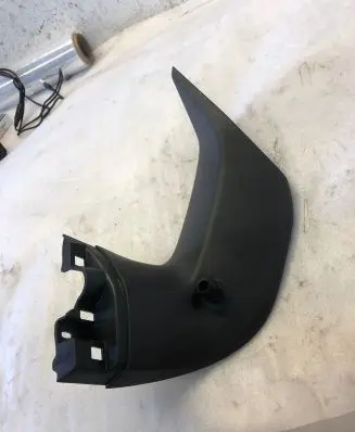 Opel Grandland X Tailgate trim Yp00036477