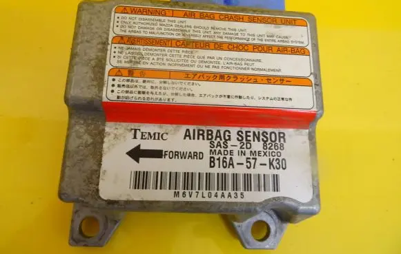 Mazda 323 F Airbag control unit/module B16A-57-K30 B16A57K30