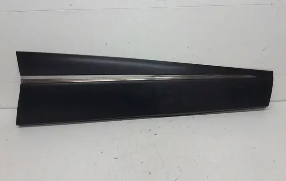 Renault Captur Front door trim (molding) 801867830R