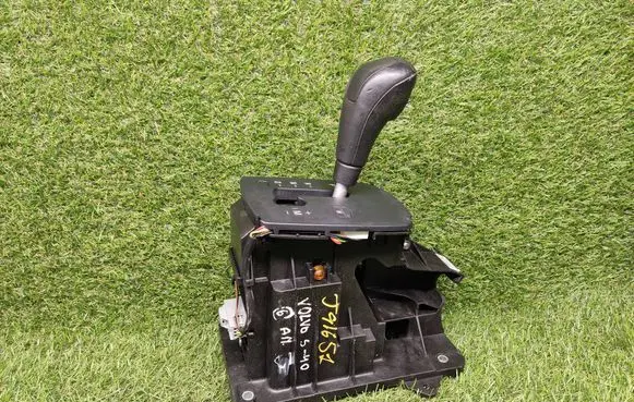 Volvo S40 Gear selector 30759660 00070856