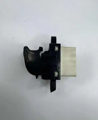 Mazda 6 Electric window control switch 358 3C52
