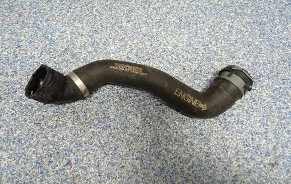 Mercedes-Benz GLC X253 C253 Engine coolant pipe/hose A2535019282