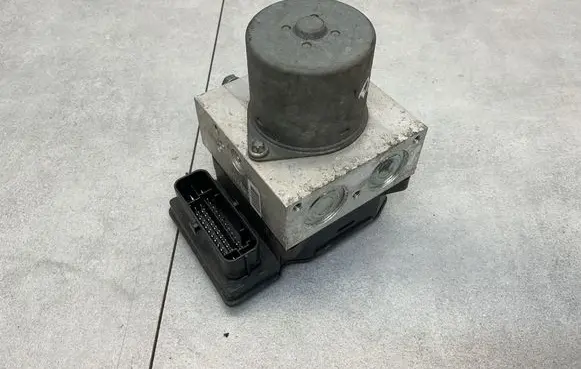 Audi Q3 8U ABS Pump 5N0614109AM