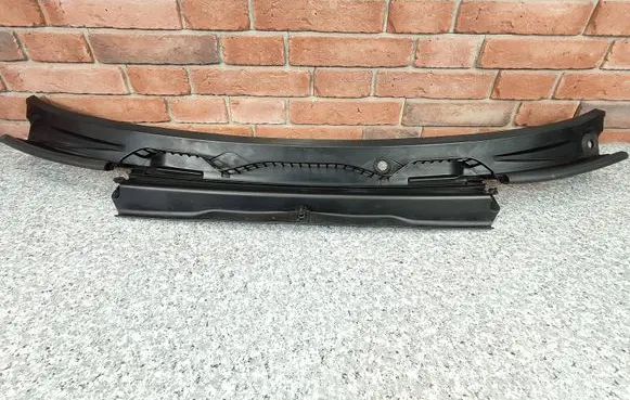 BMW X3 E83 Wiper trim 3401811 3401812