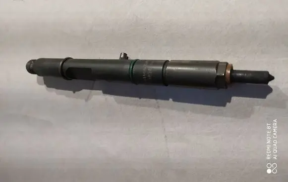Audi A6 S6 C5 4B Fuel injector 059130201