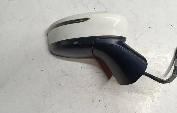 Nissan Note (E12) Front door electric wing mirror 
