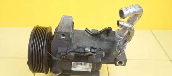 Dacia Sandero II Air conditioning (A/C) compressor (pump) H4B400
