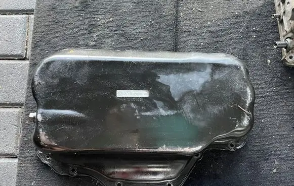 Mercedes-Benz S AMG W221 Oil sump a1560100628