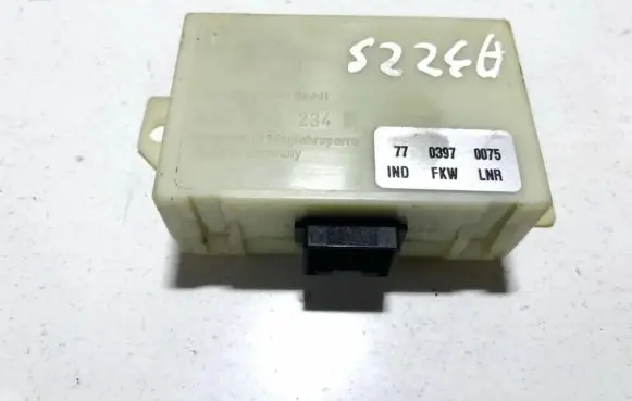 Audi A8 S8 D2 4D Immobilizer control unit/module 4a0953234 7703970075