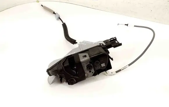 Peugeot 5008 II Coupe door lock (next to the handle) 16942679 104238