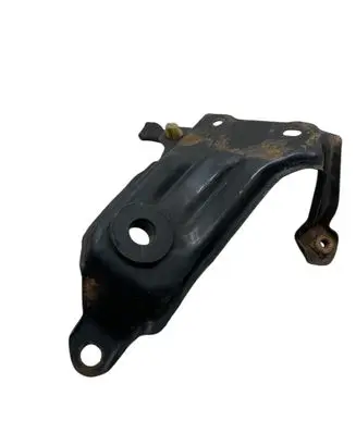 Honda CR-V Radiator mount bracket 