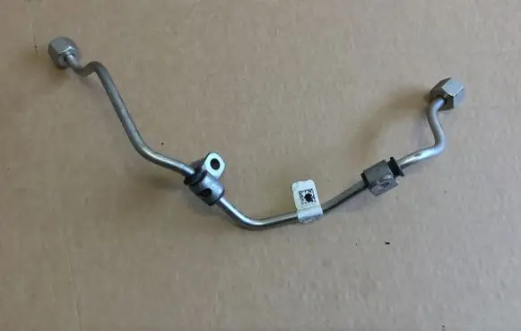 Ford Mustang VI Fuel injector supply line/pipe JR3E9J323CC
