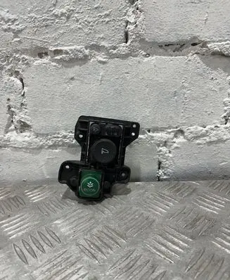Honda Insight Wing mirror switch PPTD10