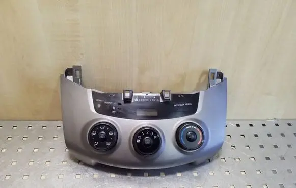 Toyota RAV 4 (XA30) Climate control unit 4559442070 8392042010