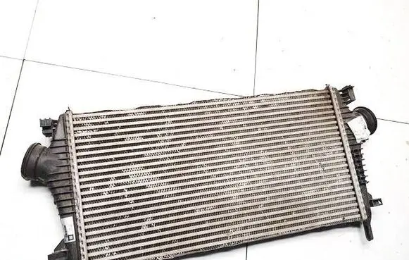 Opel Insignia A Intercooler radiator 13241751