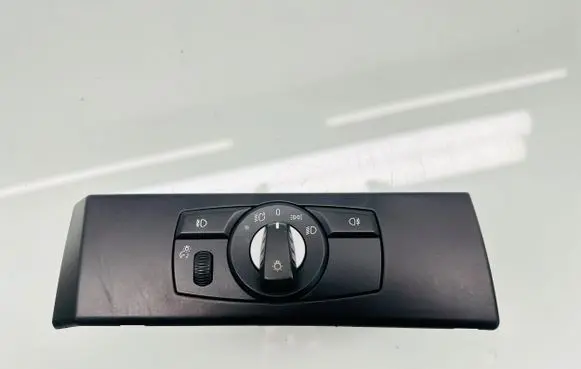 BMW 5 E60 E61 Light switch 6988565 33295201 014476