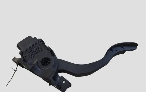 Volvo S80 Accelerator throttle pedal 6G929F836BD