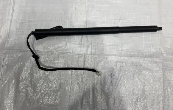 Maserati Levante Tailgate strut 