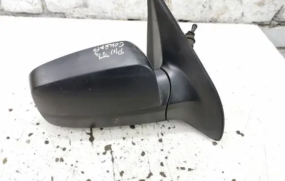 KIA Sorento Manual wing mirror A045983
