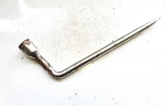 Mercedes-Benz C W202 Wheel nut wrench 