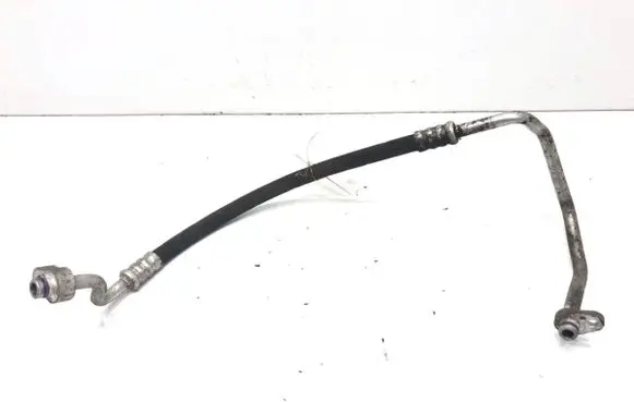 Air conditioning (A/C) pipe/hose