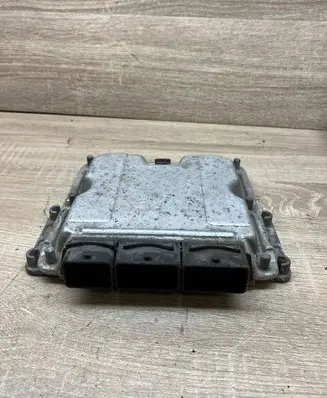 Renault Laguna II Engine control unit/module ECU 8200163528 0281011101