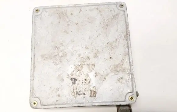 Mazda 323 F Engine control unit/module