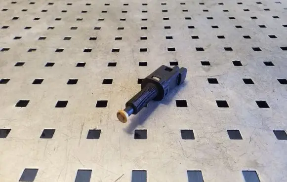 Brake pedal sensor switch