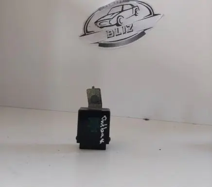 Subaru Legacy Window wiper relay RK0098