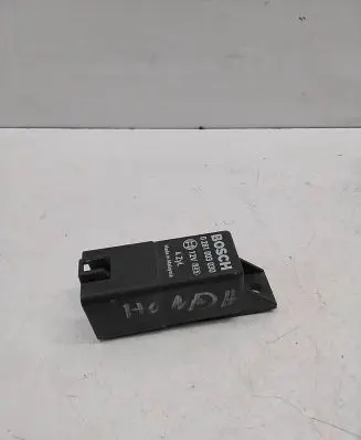 Honda Accord Glow plug pre-heat relay 0281003030