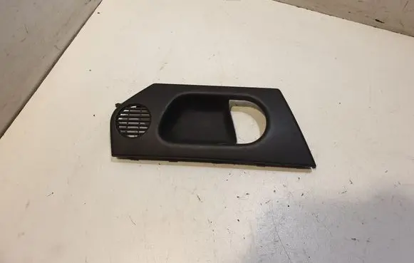 Opel Meriva A Rear door interior handle trim 13123588
