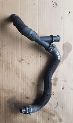 Audi A4 S4 B7 8E 8H Engine coolant pipe/hose 8E0265381
