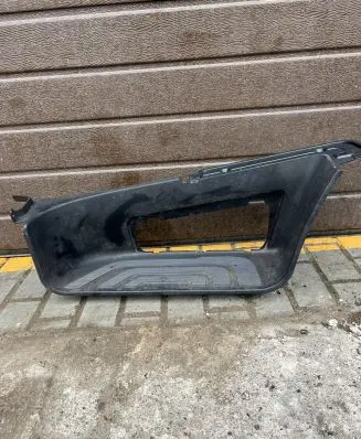 Mercedes-Benz Sprinter W907 W910 Front sill trim cover A9106864000 F212